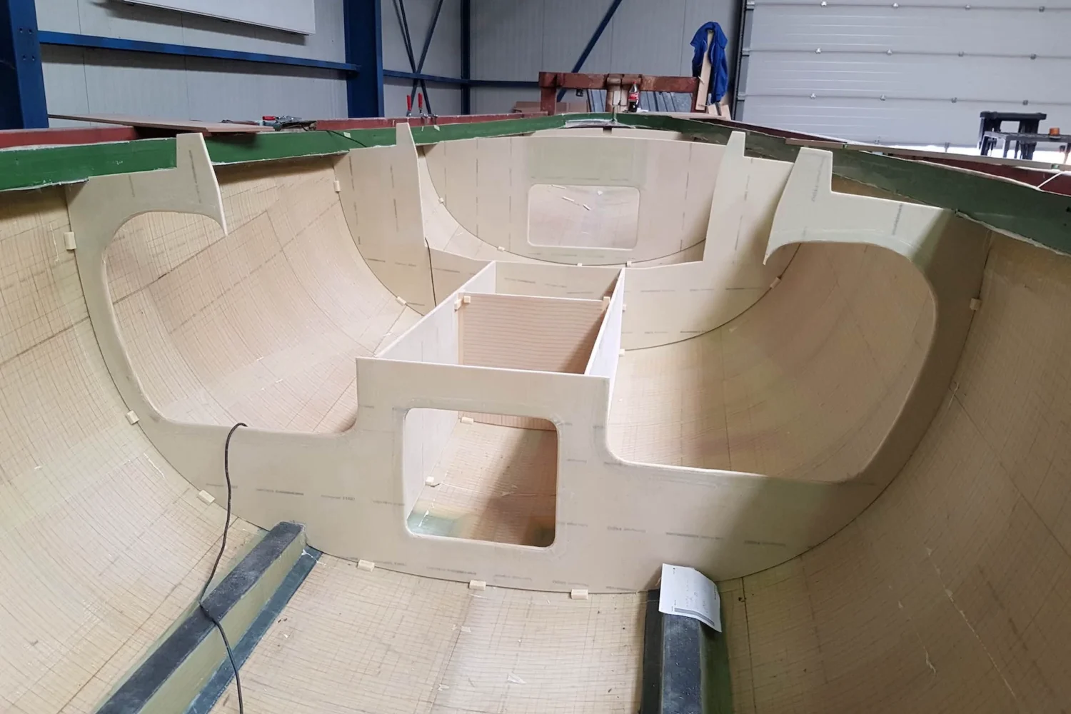 Light-colored bulkheads and compartments in a boat hull