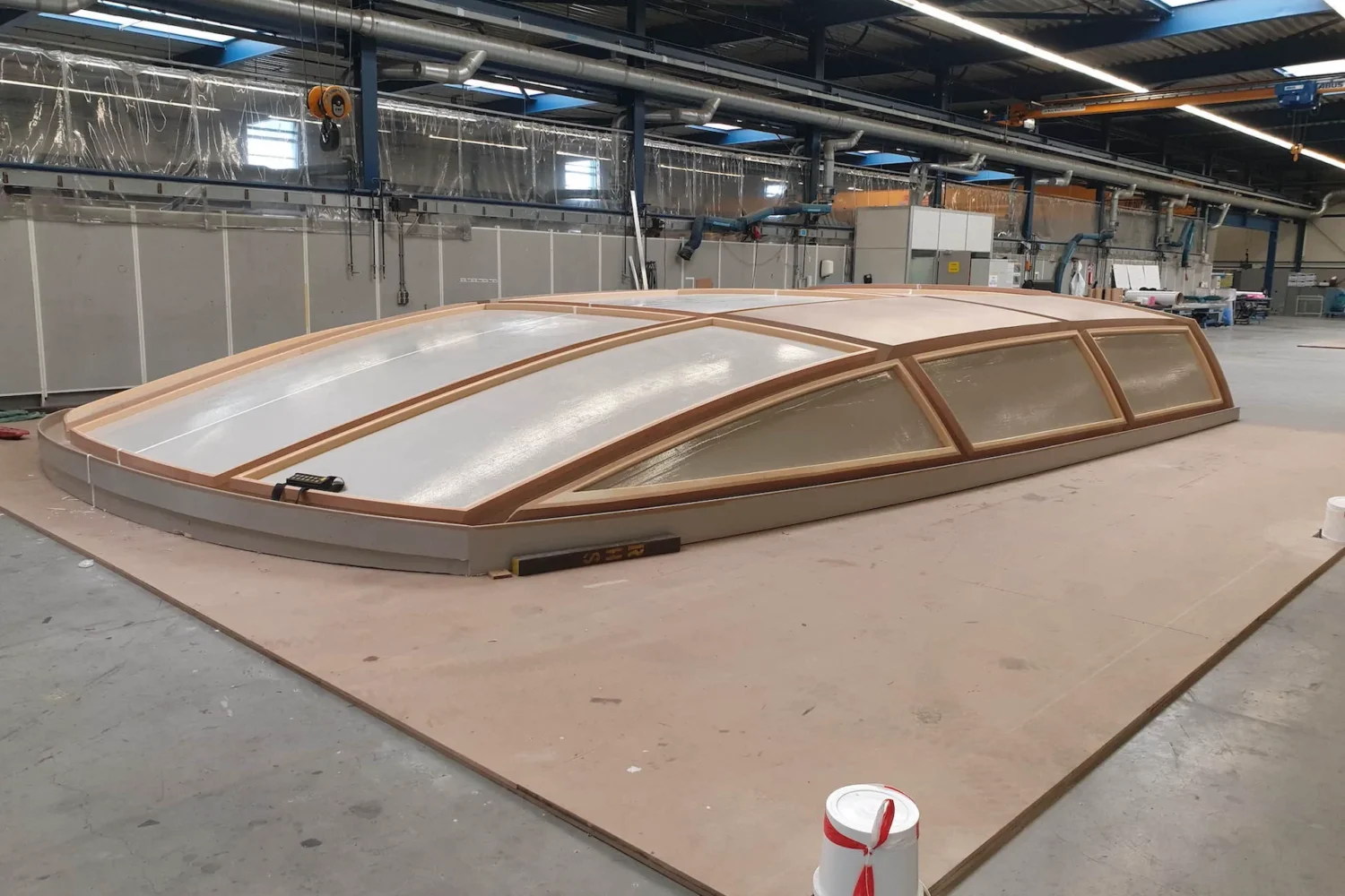 Mold for a yacht superstructure on a large shop floor