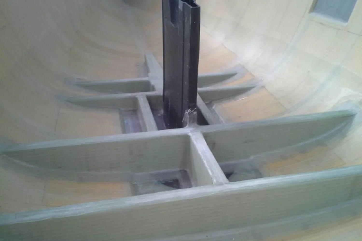 Reinforcements on the inside of a hull